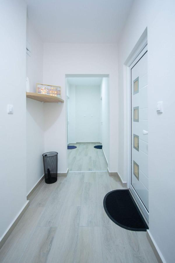 Cvetni Trg Belgrado Exterior foto