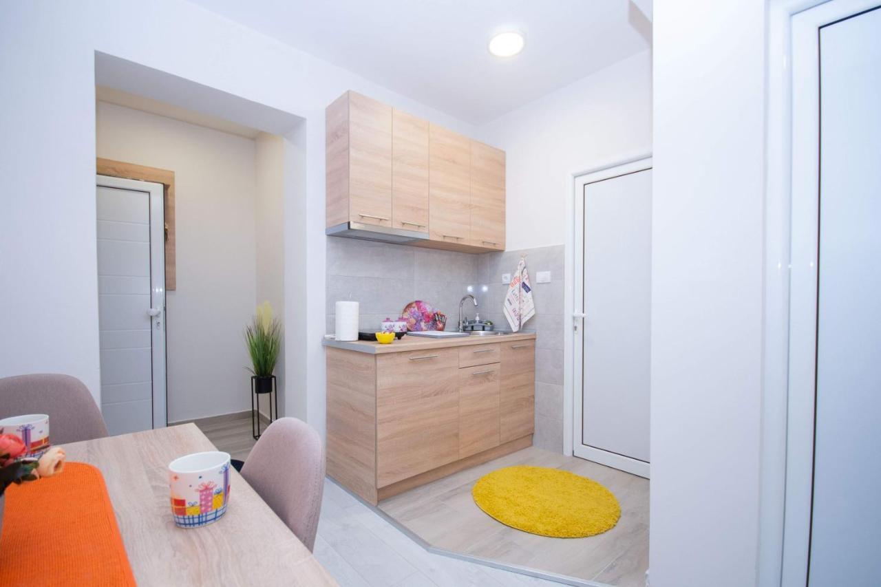 Cvetni Trg Belgrado Exterior foto